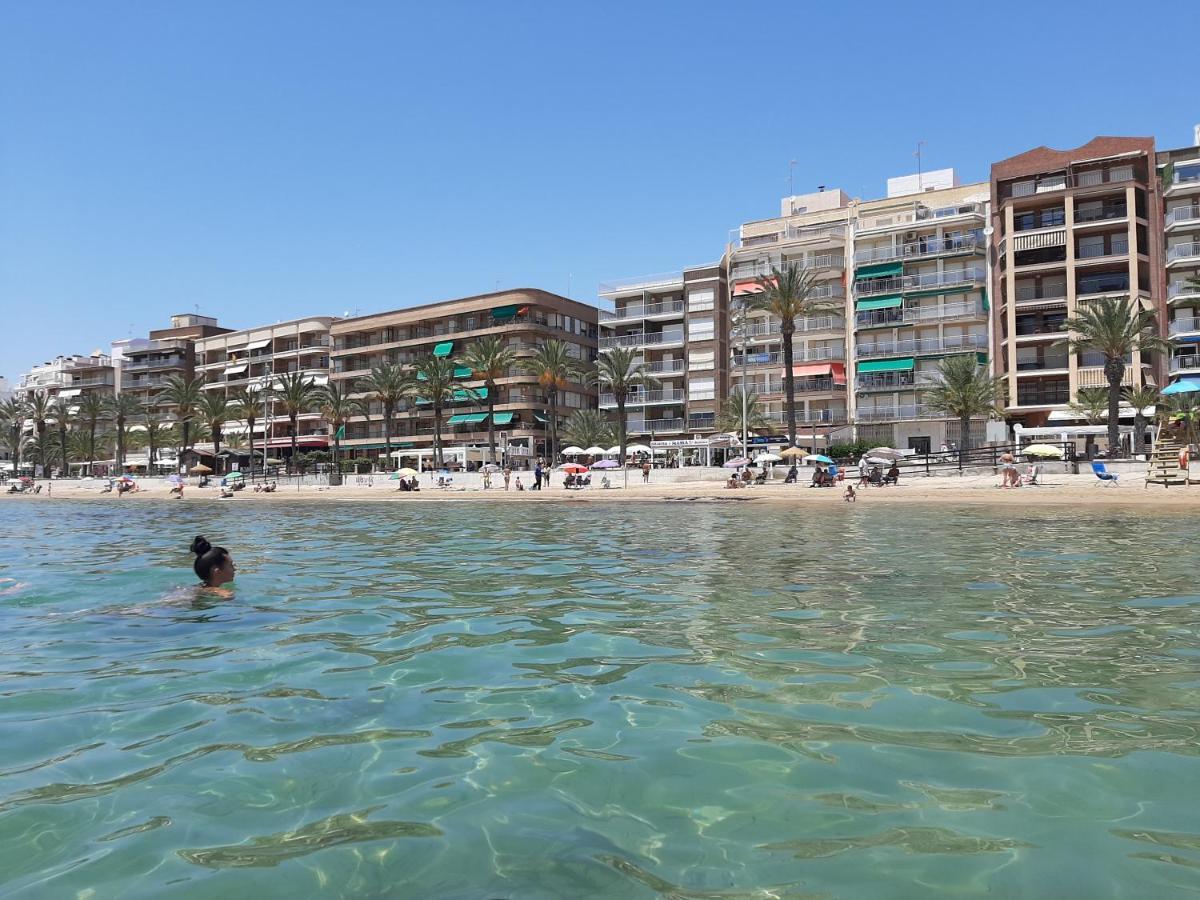 Apartamento 1a Linea Anri *