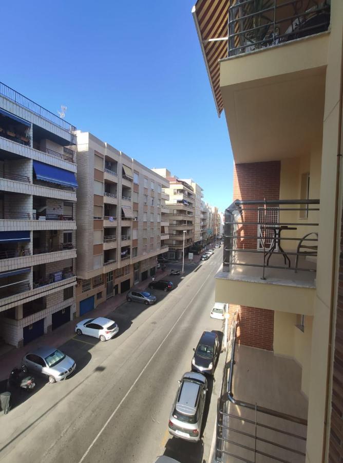 1a Linea Anri Torrevieja